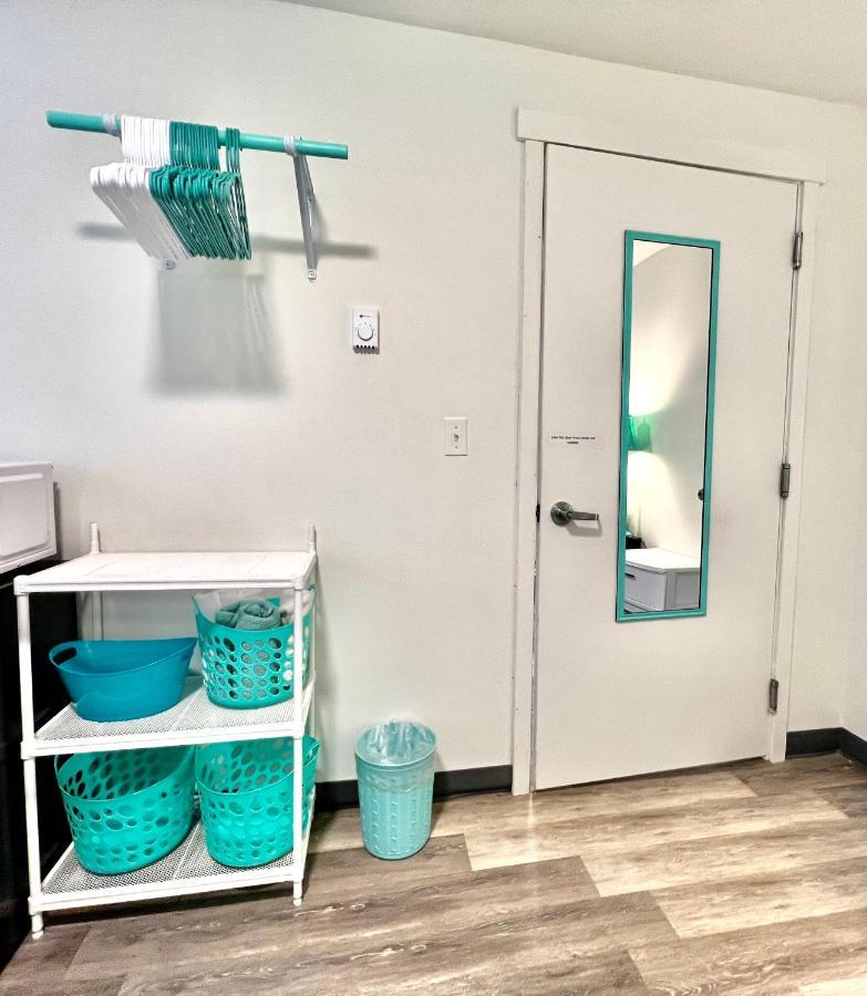 Private Room With Shared Bathroom On The 1St Floor 10 Minutes Walk To University Of Washington Сиатъл Екстериор снимка